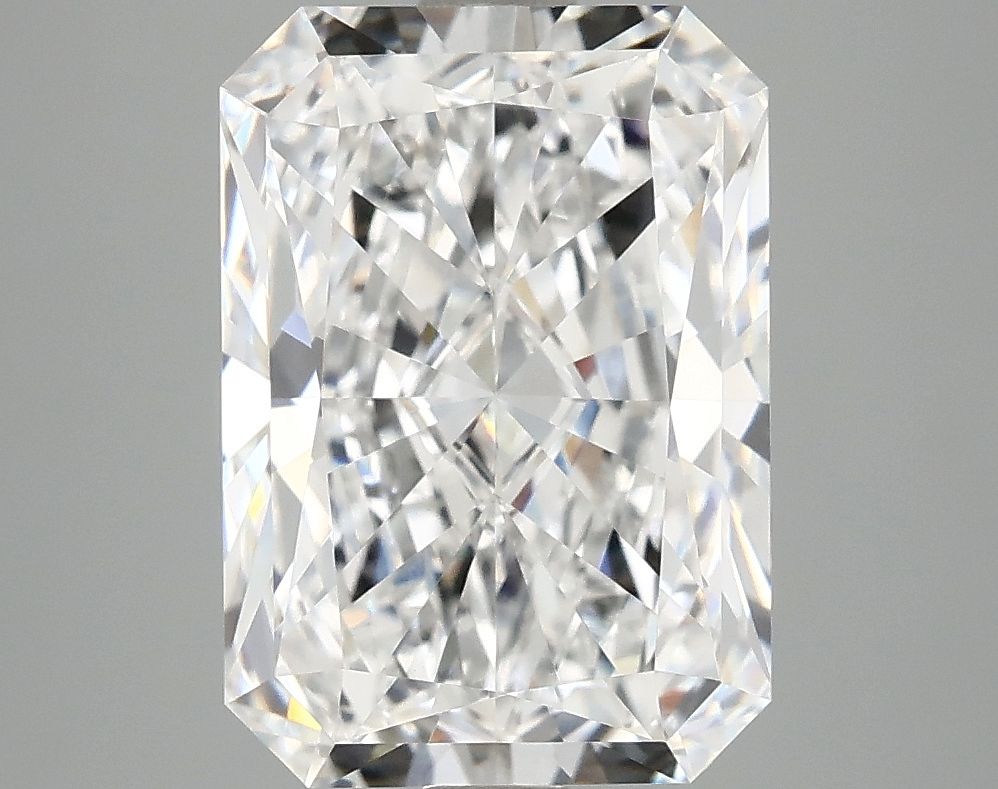 4.05 ct. radiant Lab Grown Diamond front image