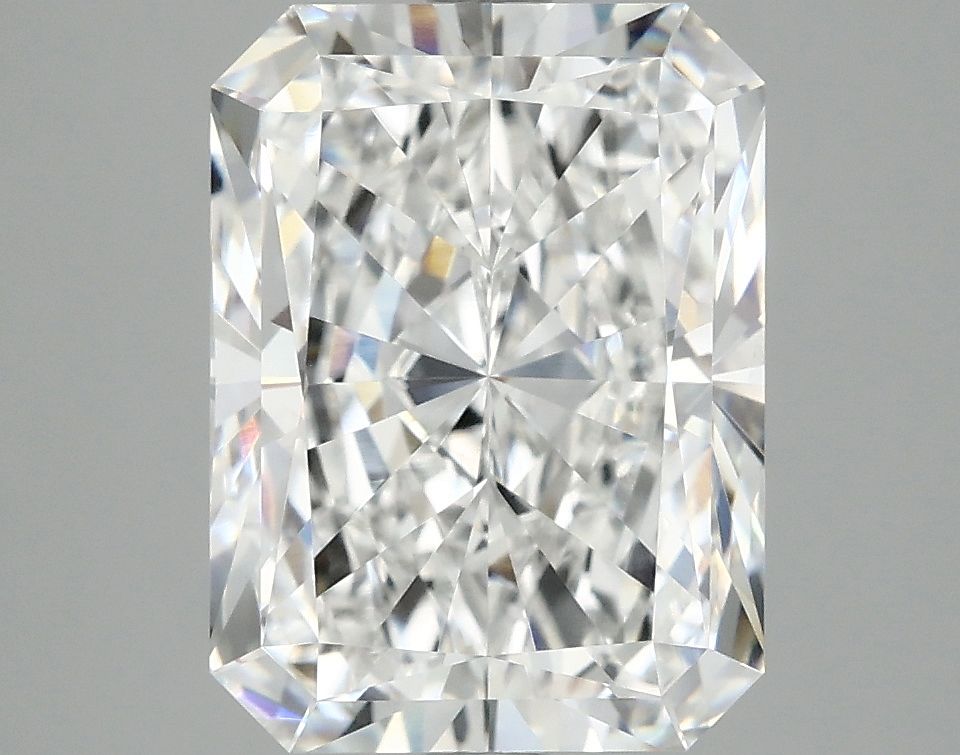 4.04 ct. radiant Lab Grown Diamond front image
