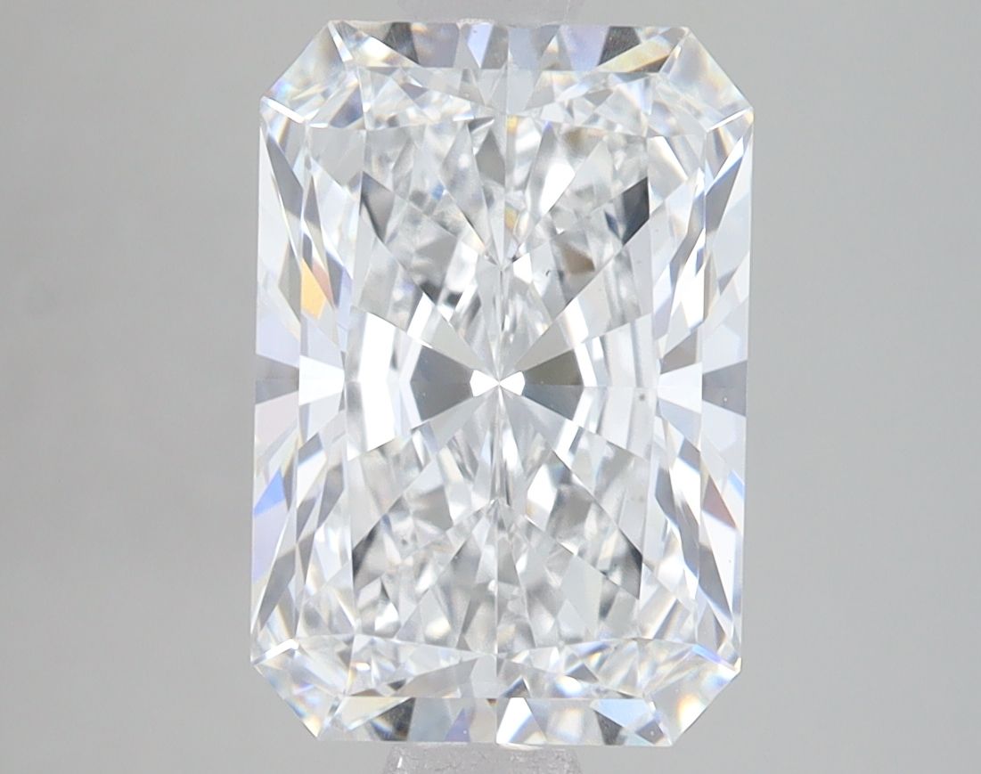 3.85 ct. radiant Lab Grown Diamond front image