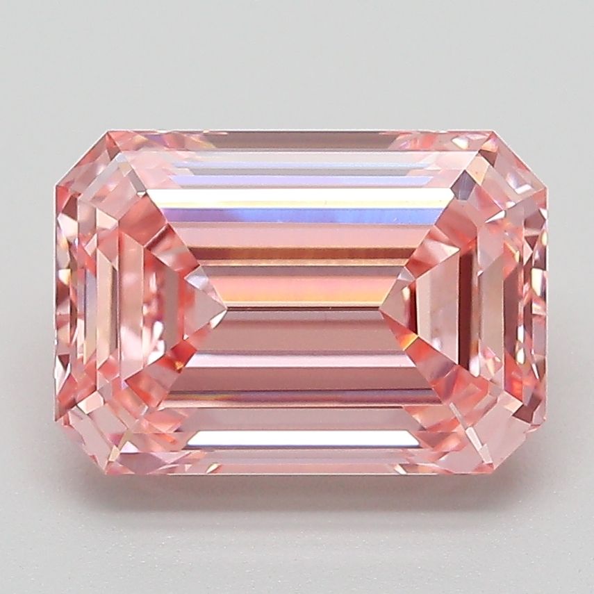 3.08 ct Emerald diamond