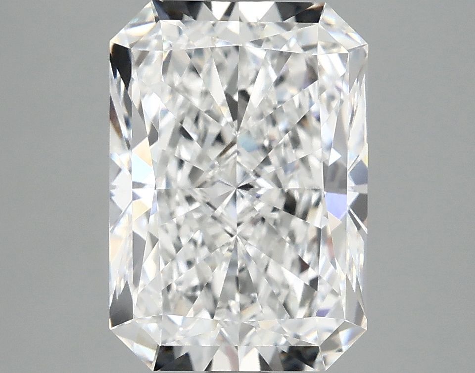 4.10 ct. radiant Lab Grown Diamond front image