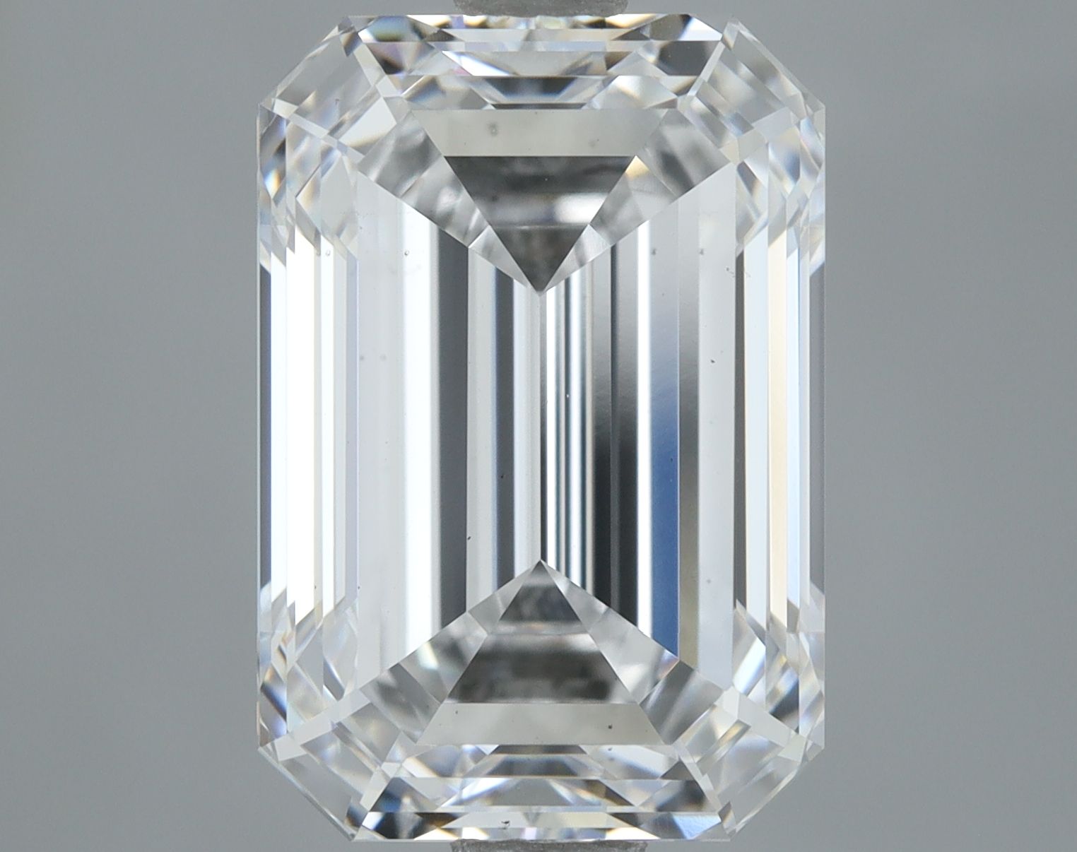 3.14 ct. emerald Lab Grown Diamond front image