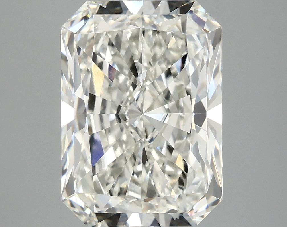 4.89 ct. radiant Lab Grown Diamond front image