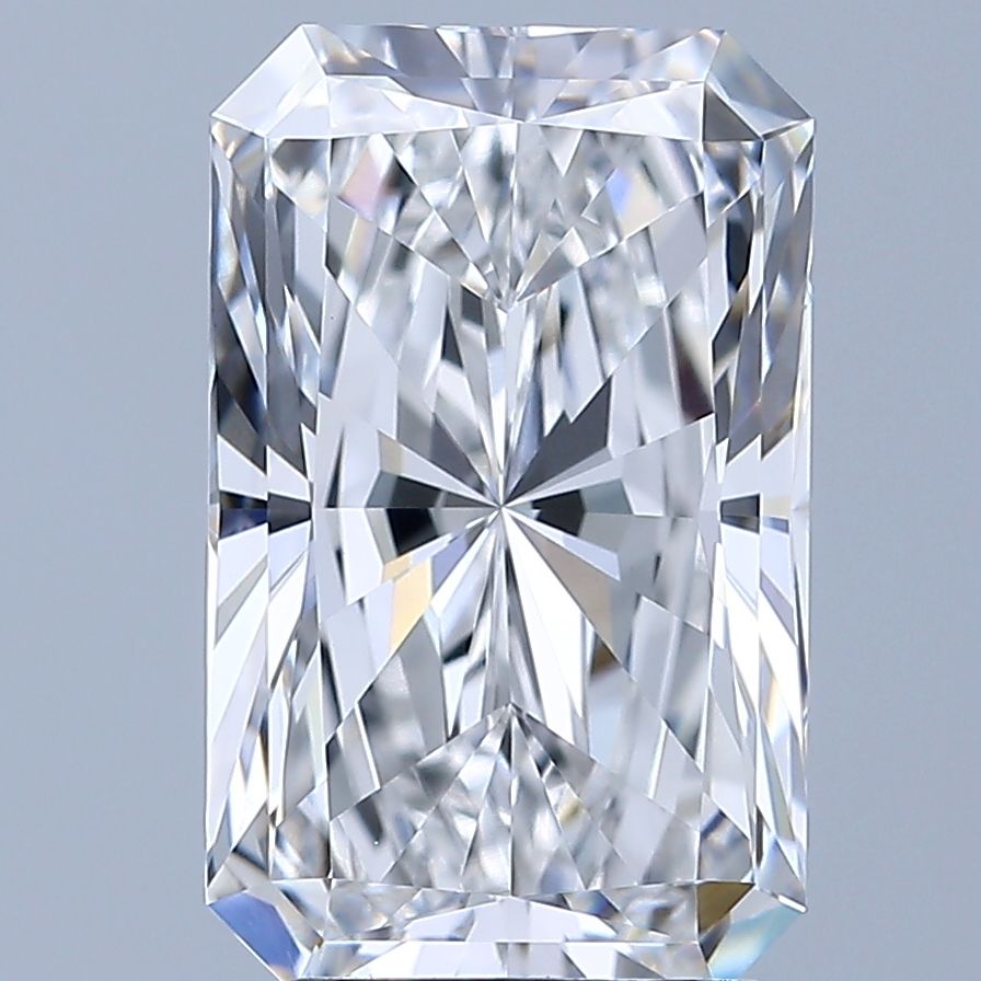 2.80 ct. radiant Lab Grown Diamond front image