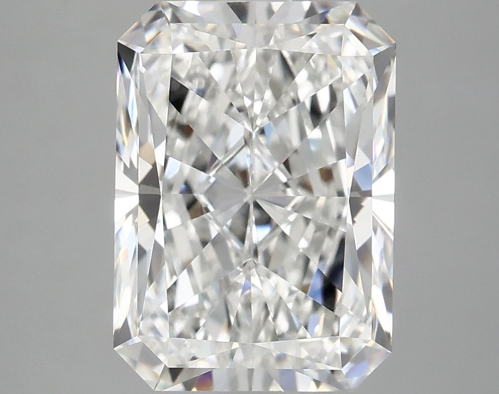 4.02 ct. radiant Lab Grown Diamond front image