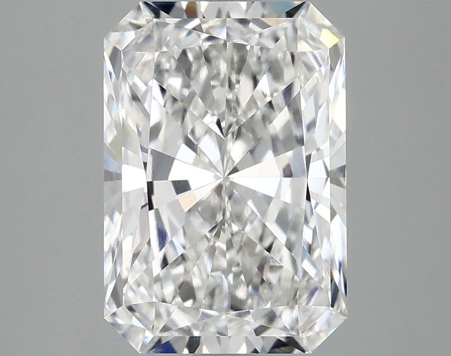 3.09 ct. radiant Lab Grown Diamond front image