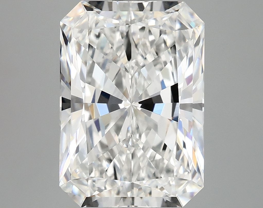 4.19 ct. radiant Lab Grown Diamond front image