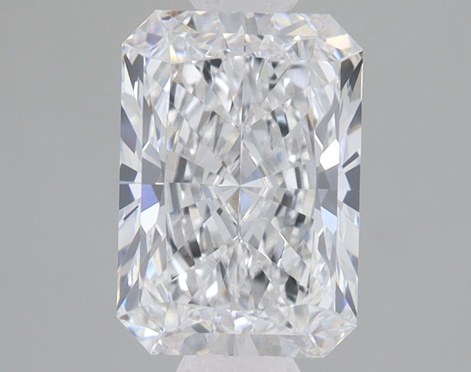 1.58 ct. radiant Lab Grown Diamond front image