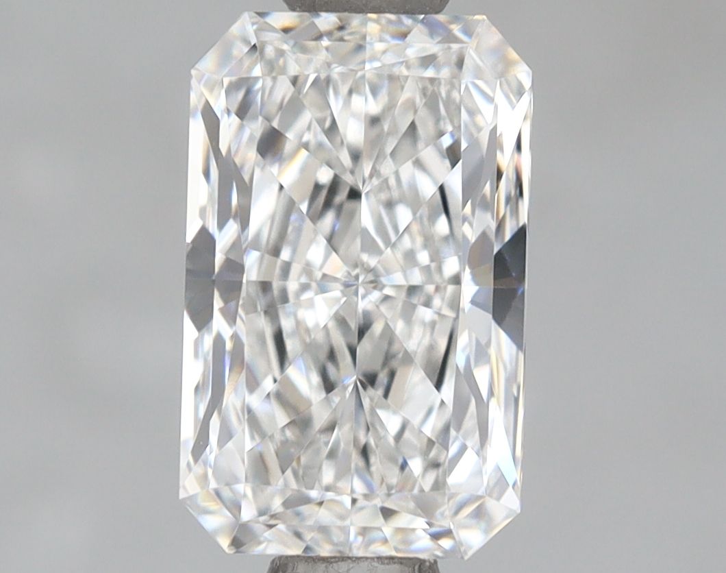 1.15 ct. radiant Lab Grown Diamond front image