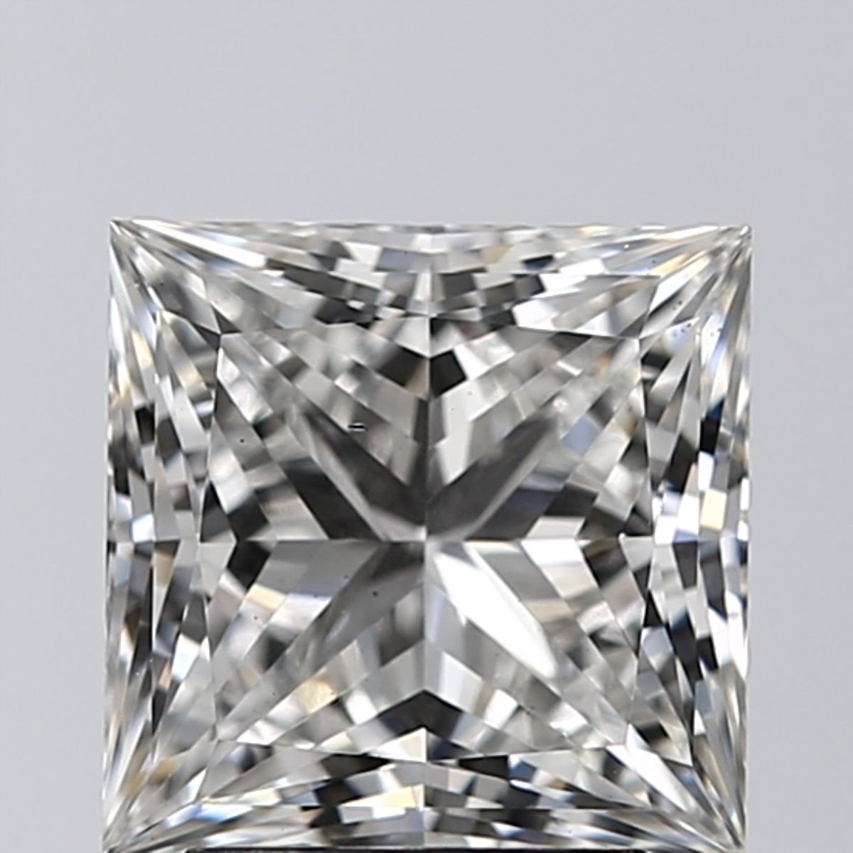 2.34 ct. princess Lab Grown Diamond front image