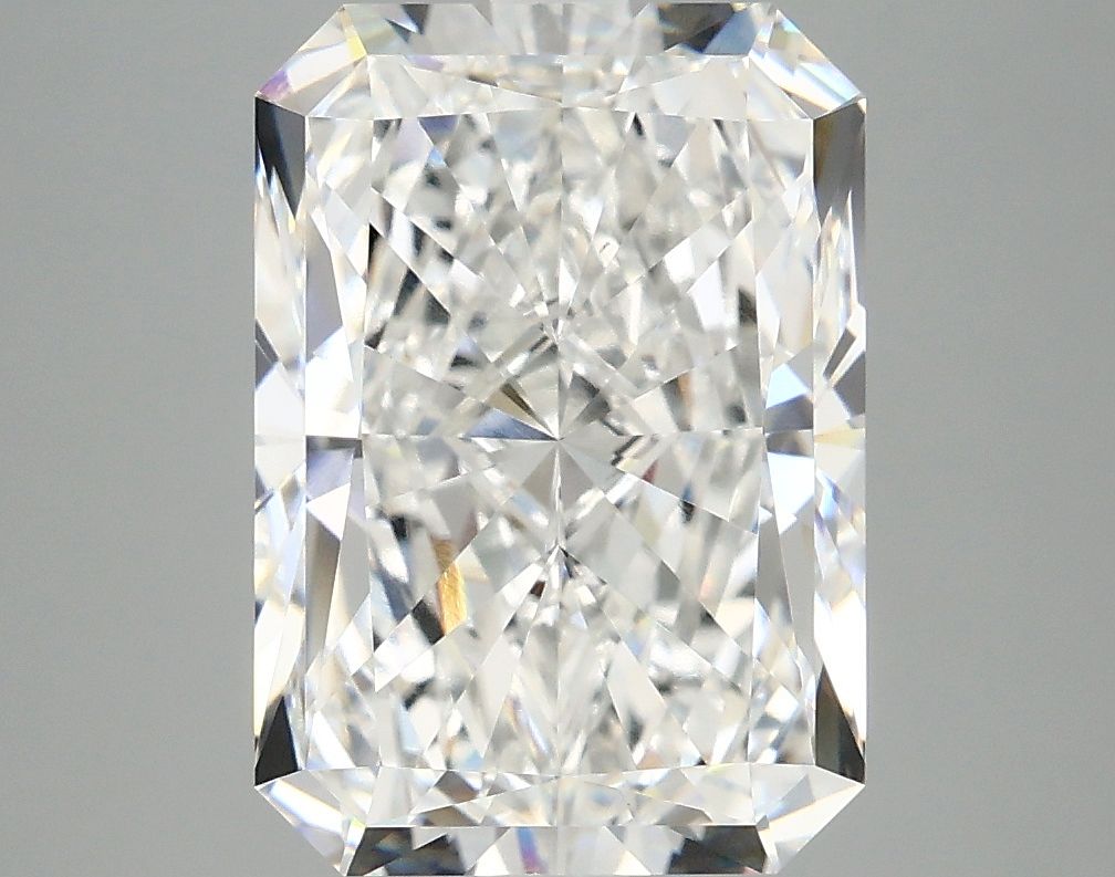 4.97 ct. radiant Lab Grown Diamond front image