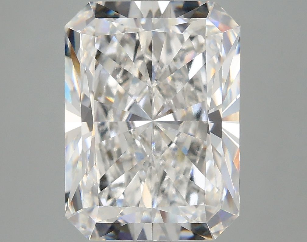 5.09 ct. radiant Lab Grown Diamond front image