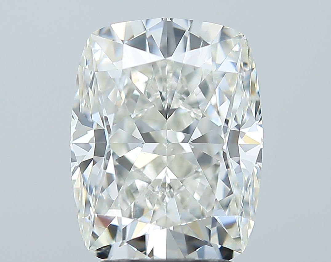 3.02 ct Cushion Brilliant diamond