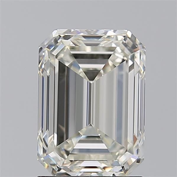 2.01 ct Emerald diamond