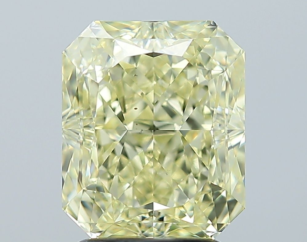 3.01 ct Radiant diamond