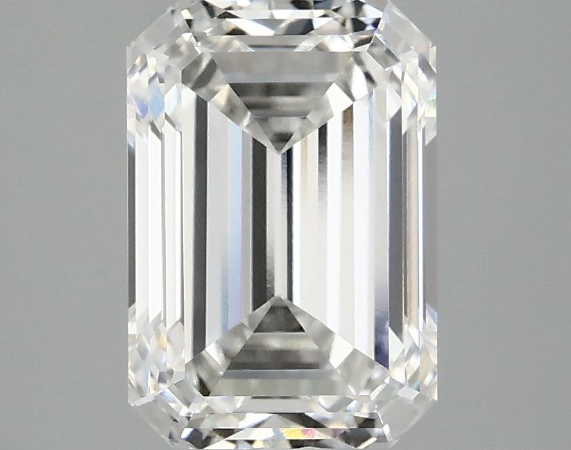 2.56 ct. emerald Lab Grown Diamond front image