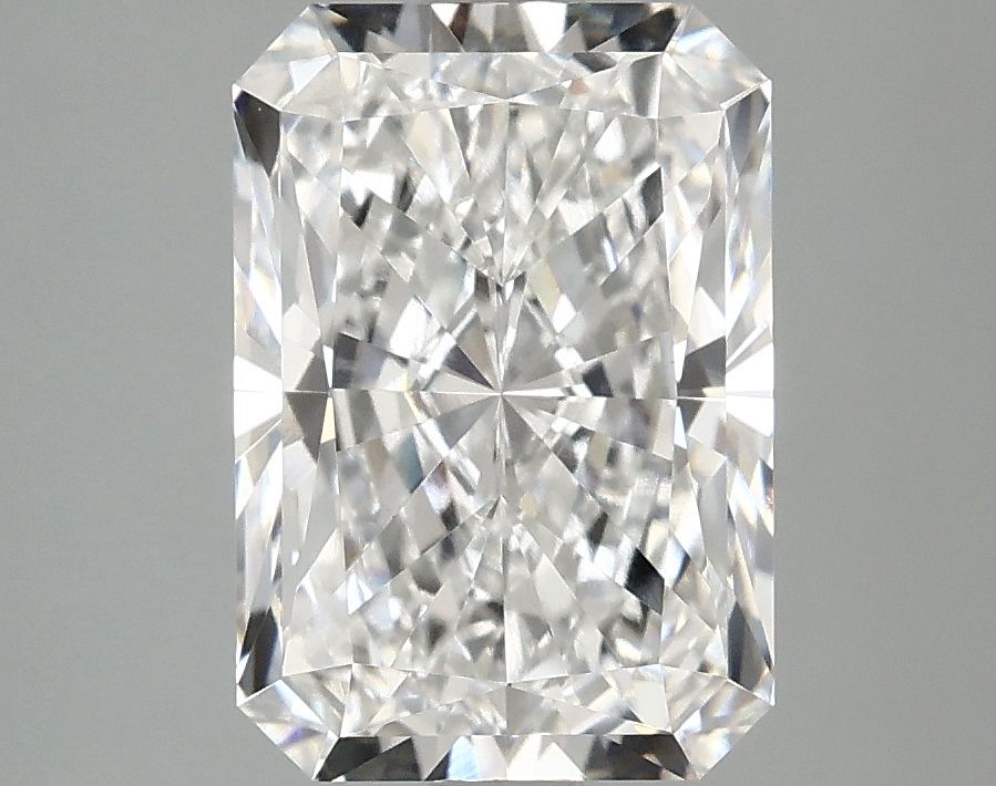 2.97 ct. radiant Lab Grown Diamond front image