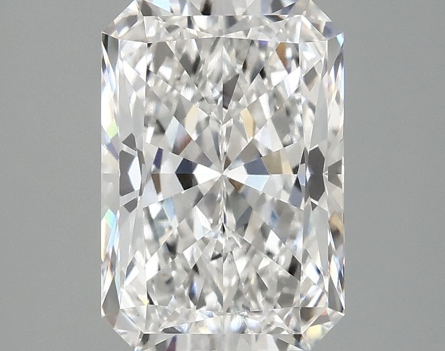 2.97 ct. radiant Lab Grown Diamond front image