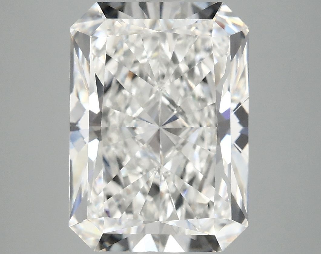 5.01 ct. radiant Lab Grown Diamond front image