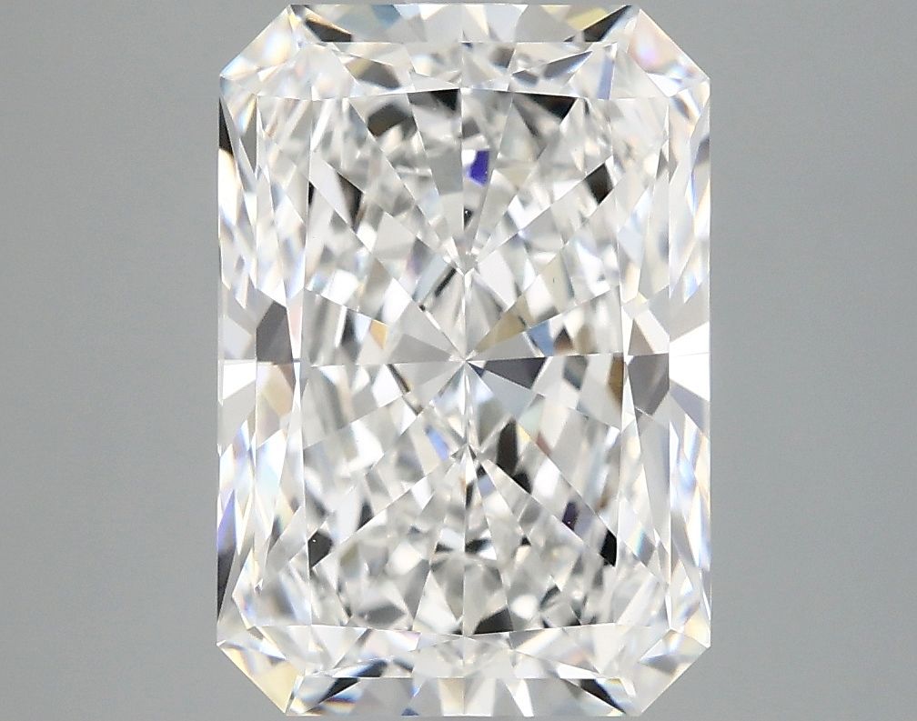 4.19 ct. radiant Lab Grown Diamond front image