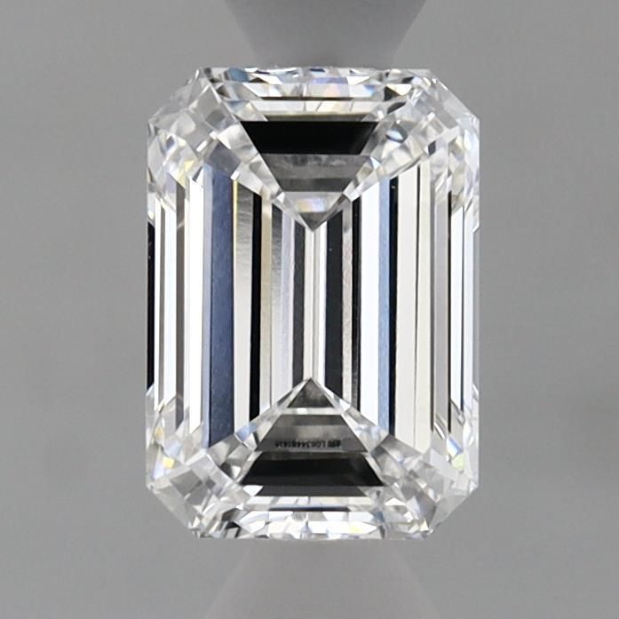 1.03 ct. emerald Lab Grown Diamond front image