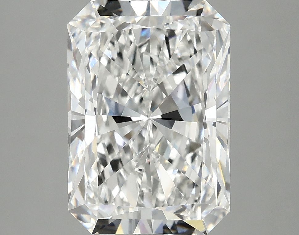 3.95 ct. radiant Lab Grown Diamond front image