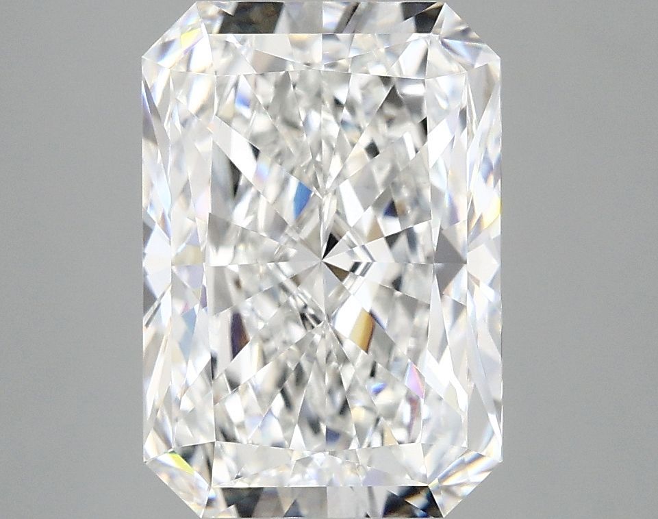 4.05 ct. radiant Lab Grown Diamond front image