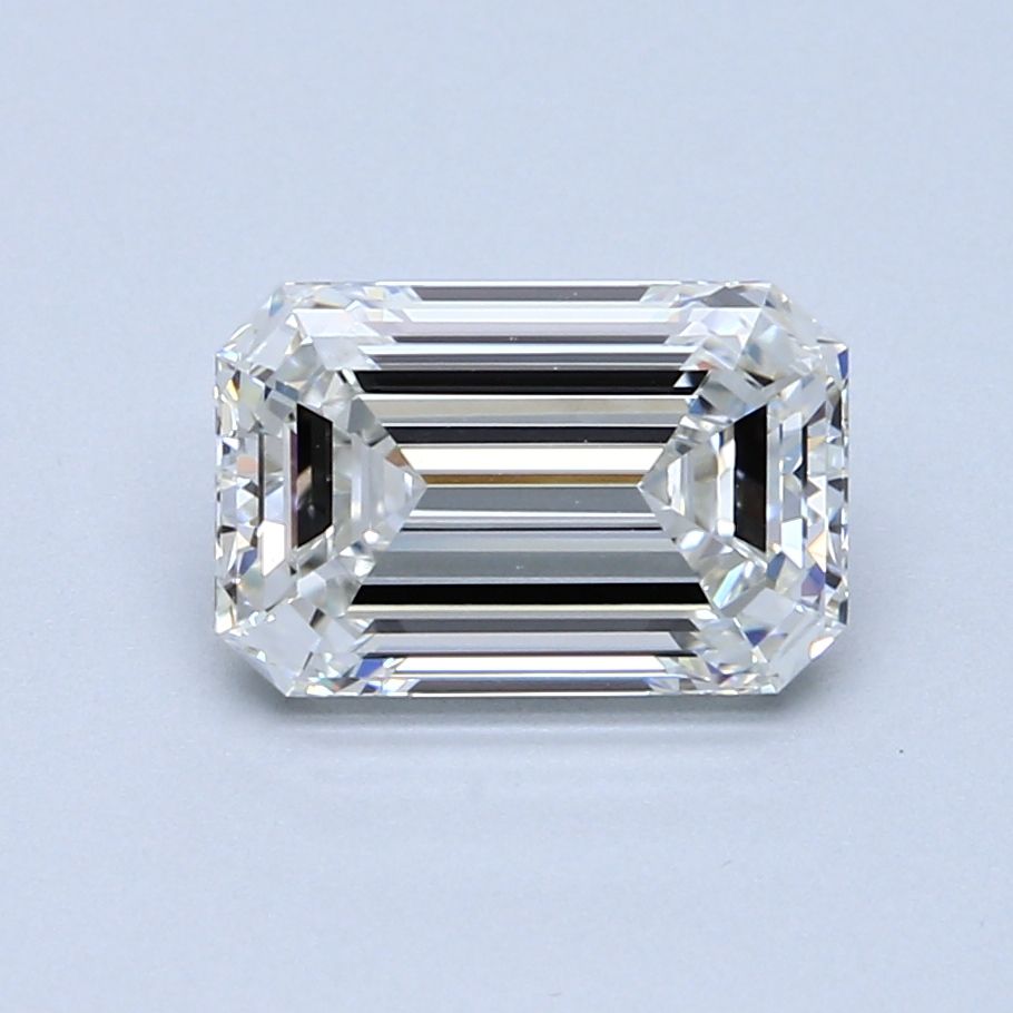 2.55 ct Emerald diamond