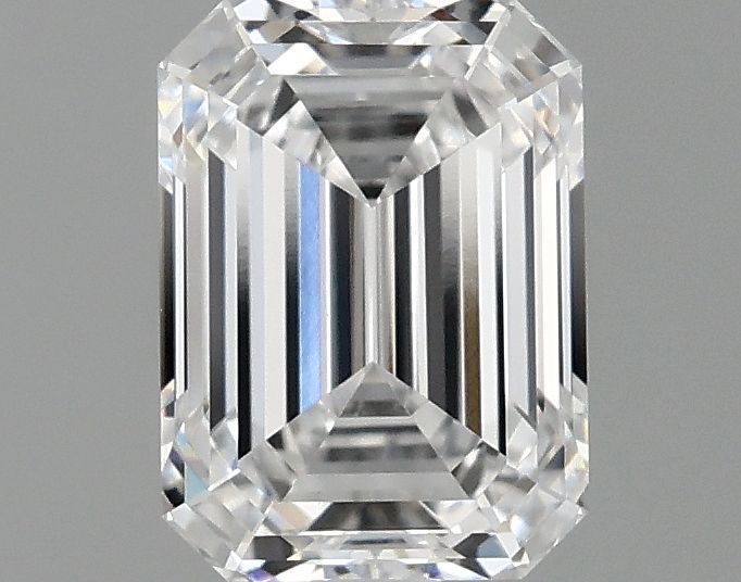 1.06 ct. emerald Lab Grown Diamond front image