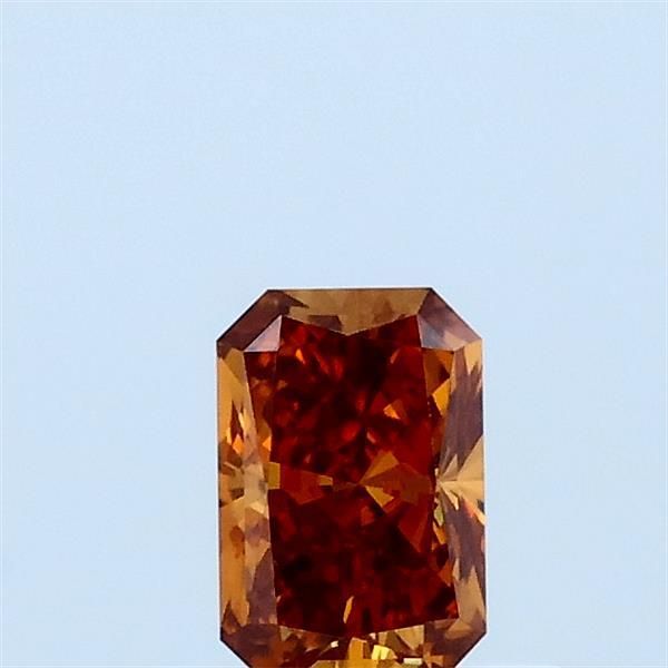 0.36 ct Radiant diamond