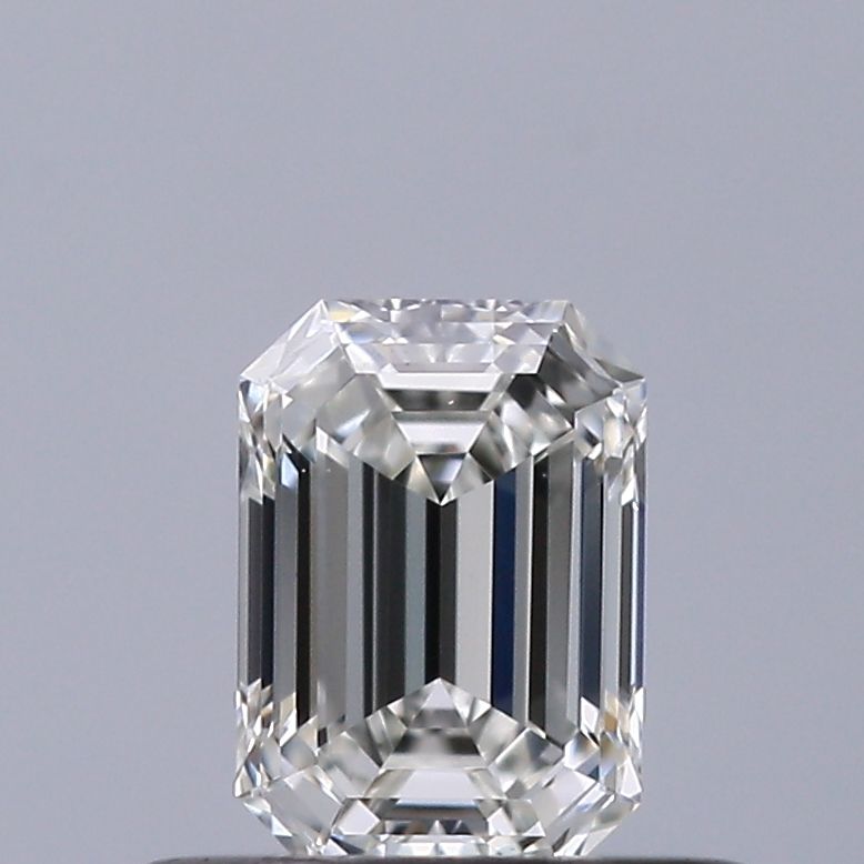 0.4 ct Emerald Diamond