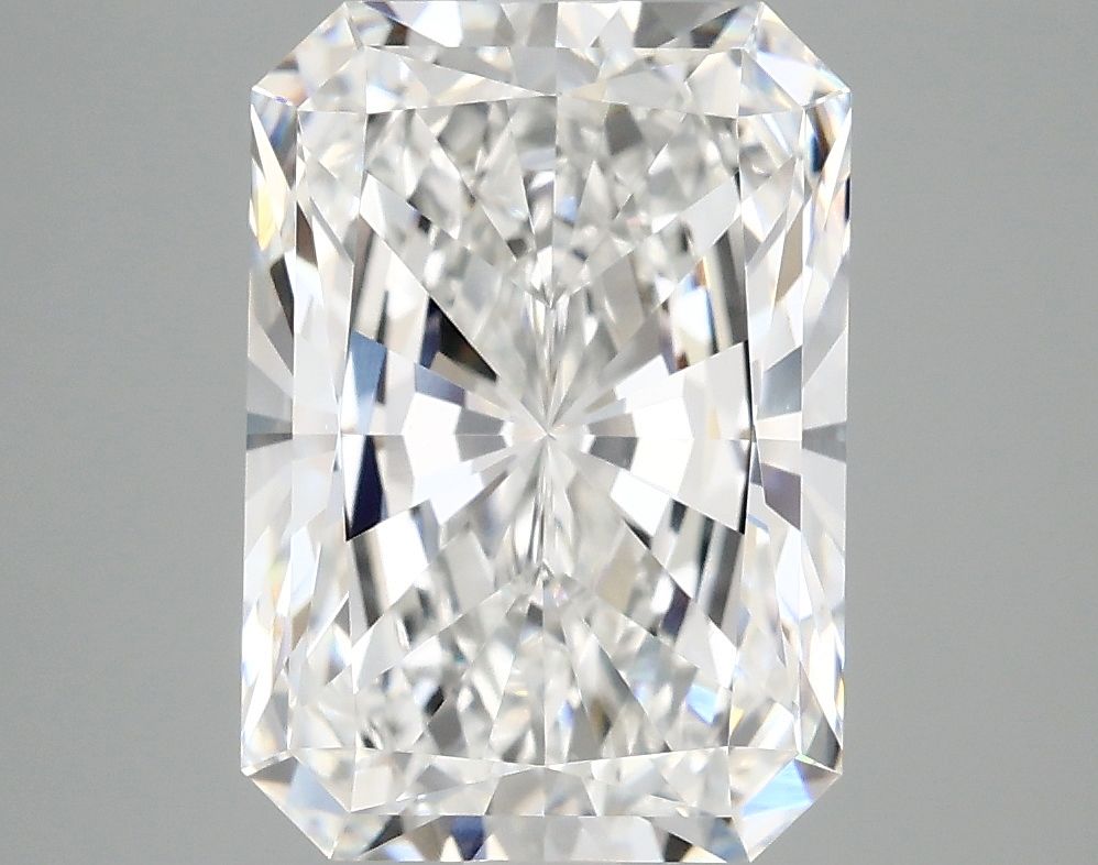 4.18 ct. radiant Lab Grown Diamond front image