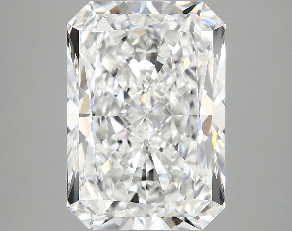 4.10 ct. radiant Lab Grown Diamond front image