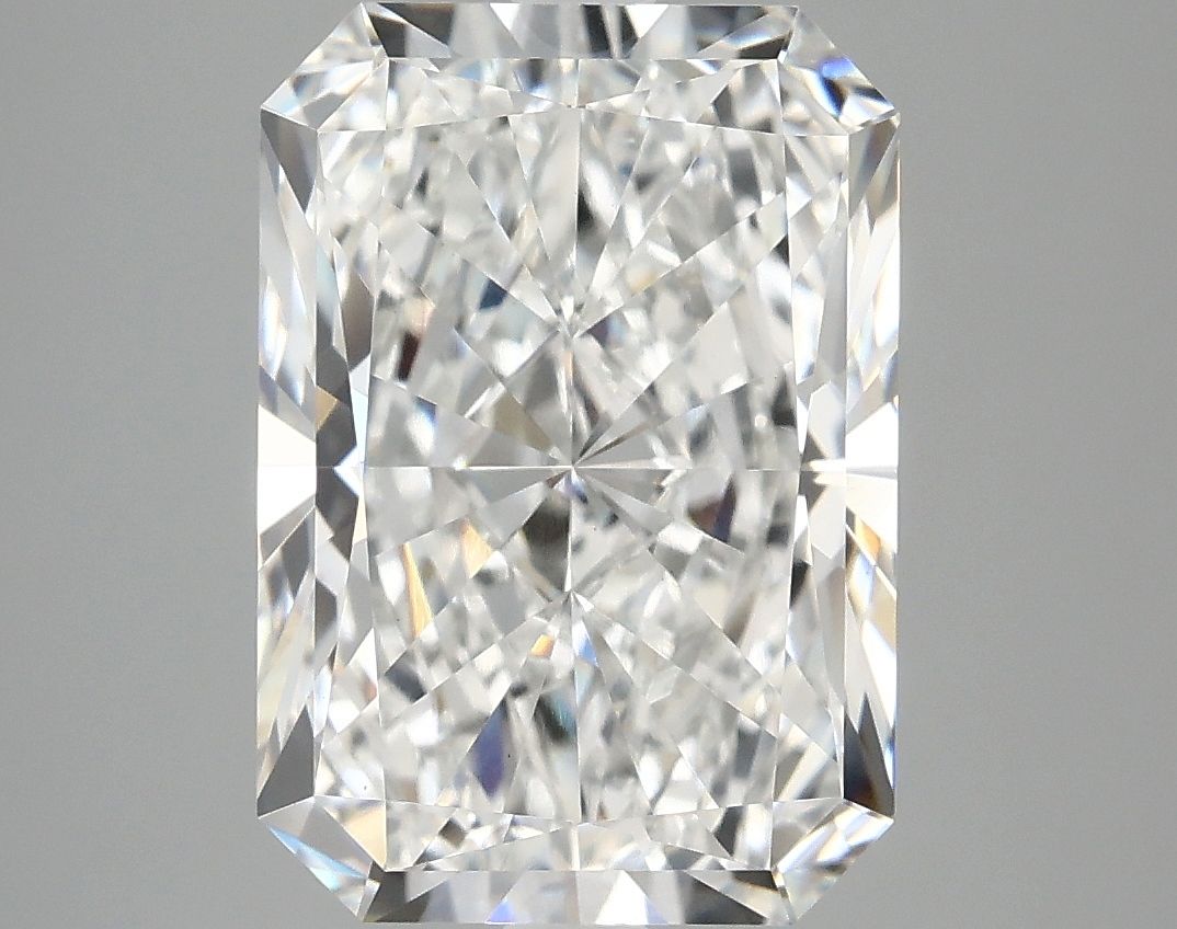 5.09 ct. radiant Lab Grown Diamond front image