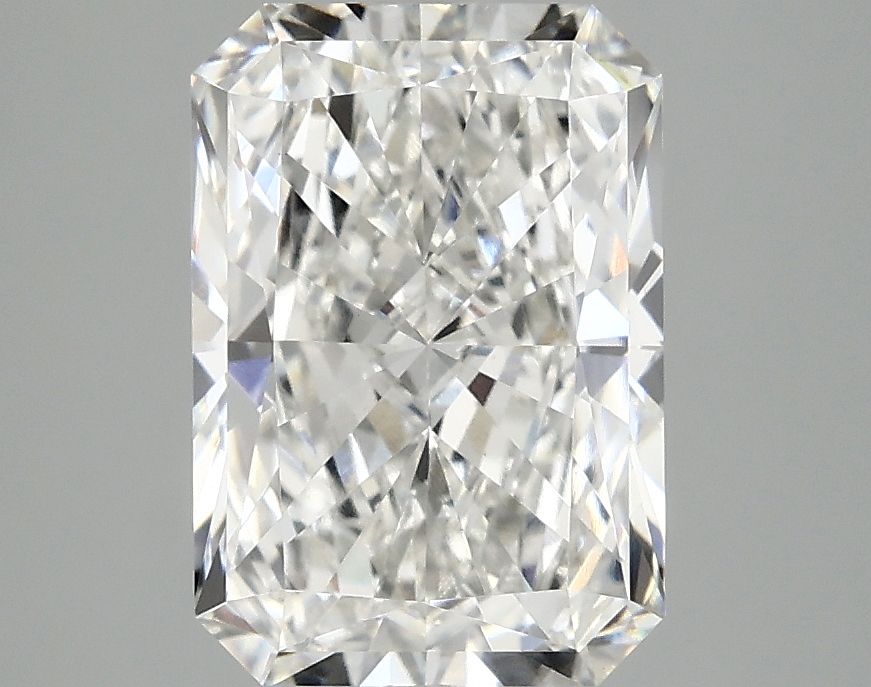 2.86 ct. radiant Lab Grown Diamond front image