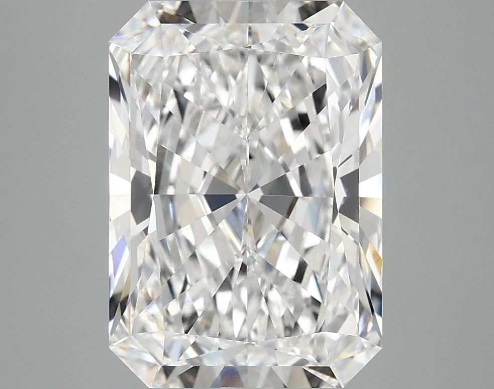 4.09 ct. radiant Lab Grown Diamond front image