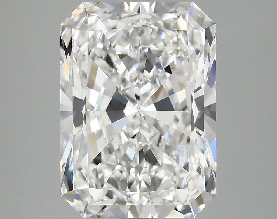 3.92 ct. radiant Lab Grown Diamond front image