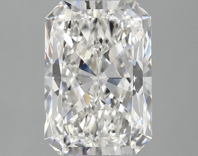 2.59 ct. radiant Lab Grown Diamond front image