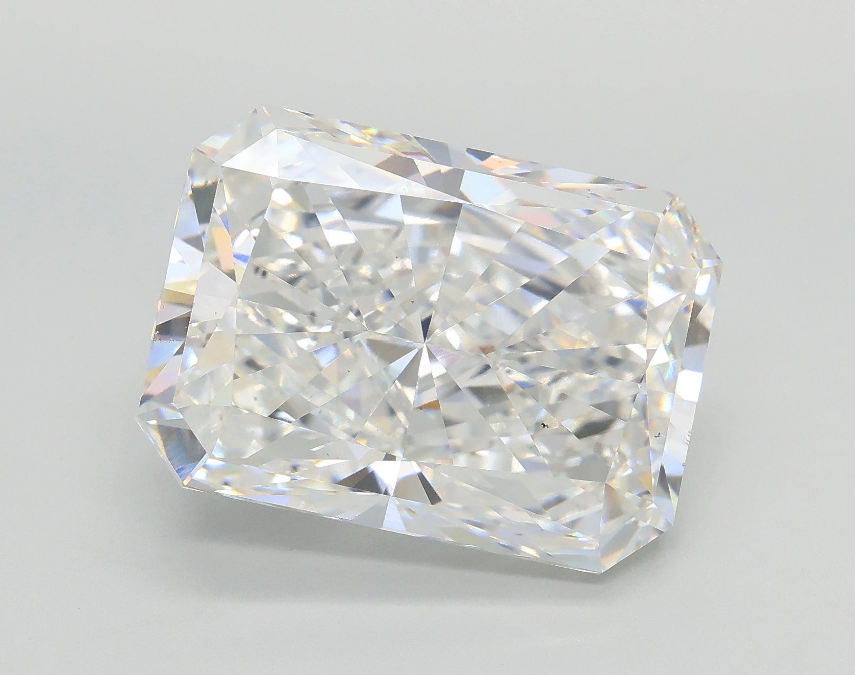 11.05 ct. radiant Lab Grown Diamond front image