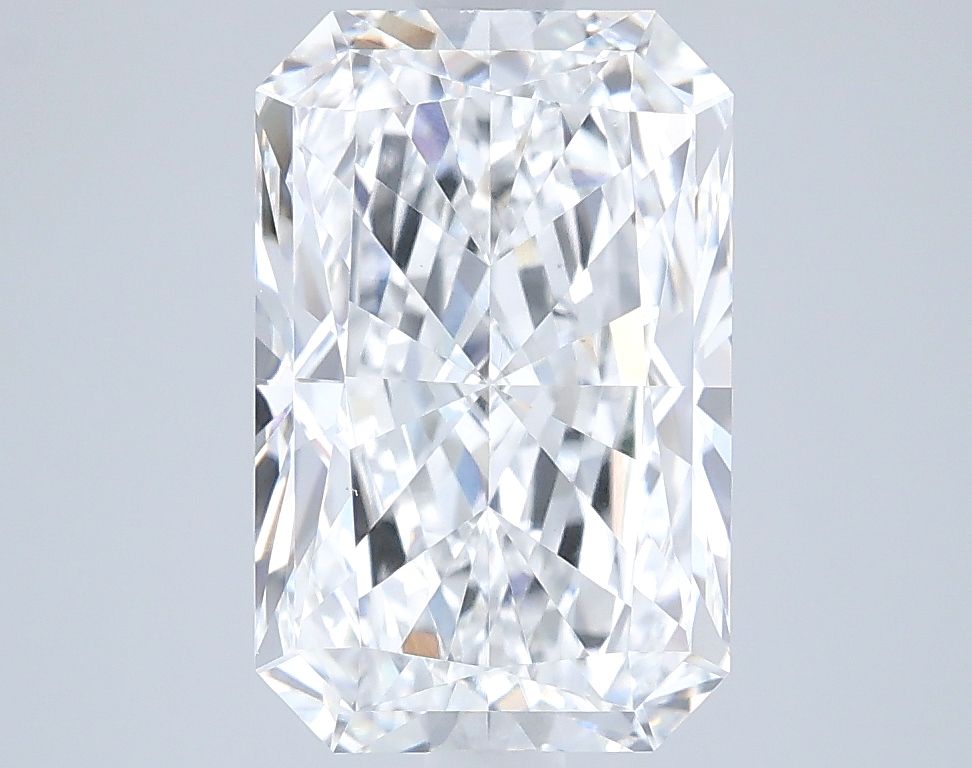3.53 ct. radiant Lab Grown Diamond front image