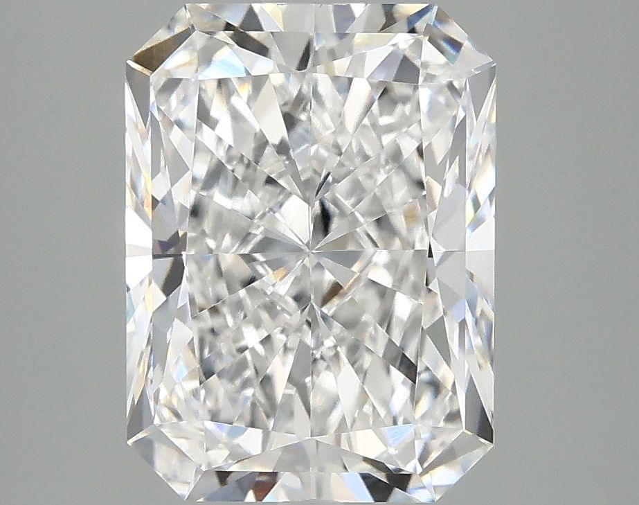 3.89 ct. radiant Lab Grown Diamond front image