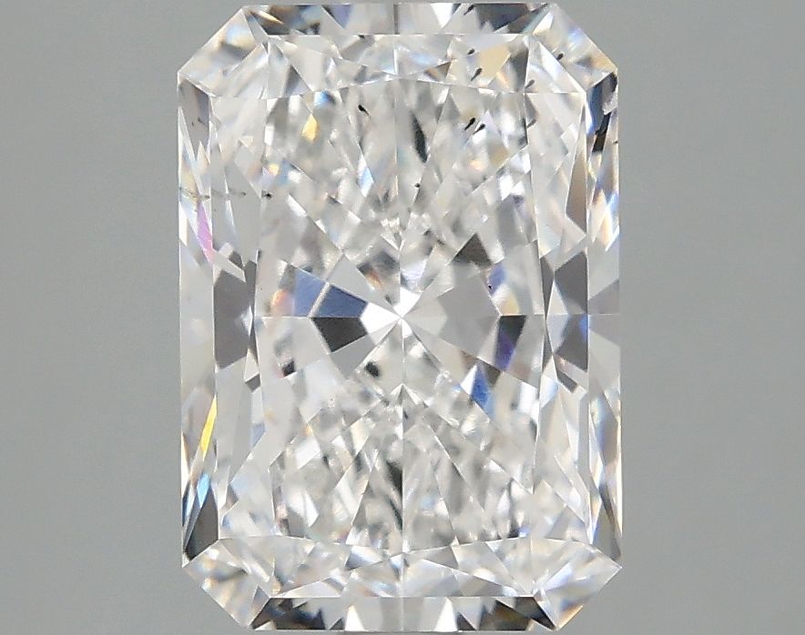 3.05 ct. radiant Lab Grown Diamond front image