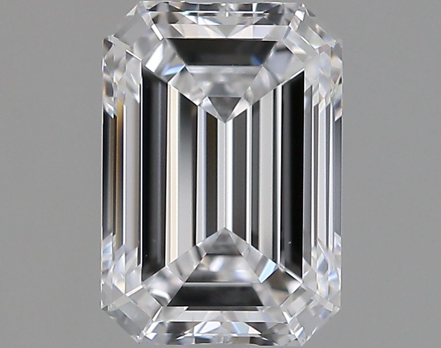 1.50 ct. emerald Lab Grown Diamond front image