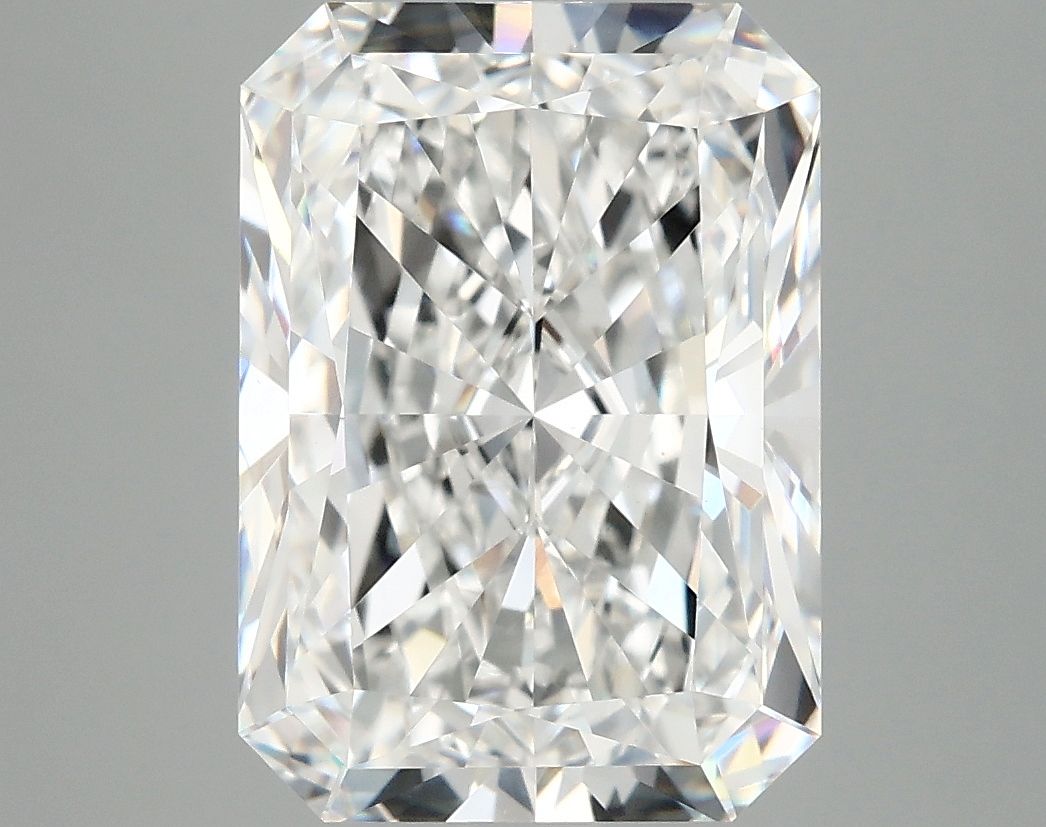 5.04 ct. radiant Lab Grown Diamond front image