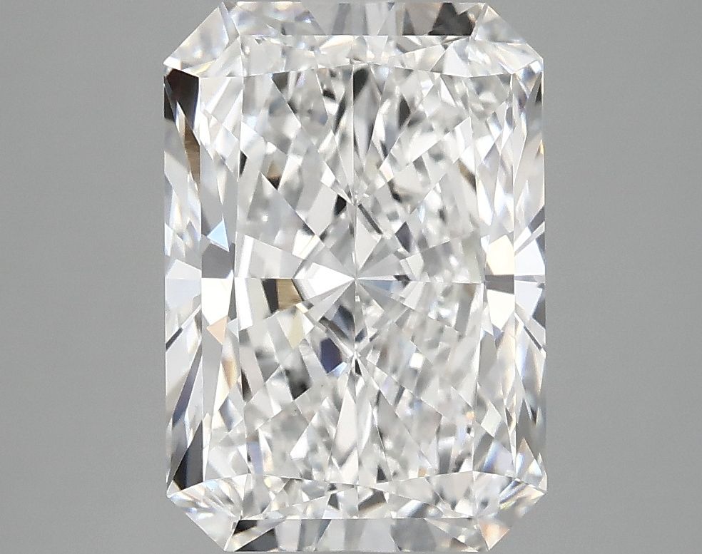 4.08 ct. radiant Lab Grown Diamond front image