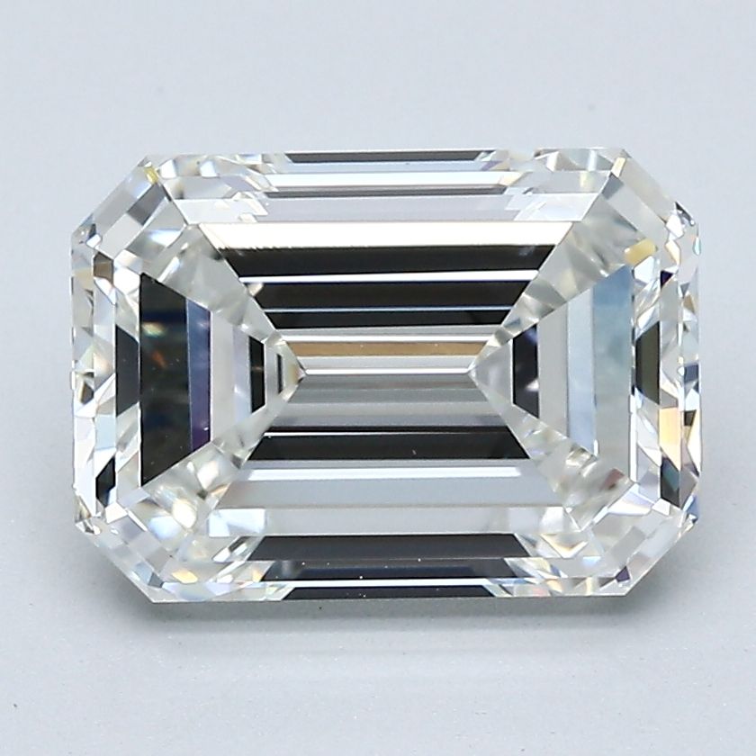 3.01 ct Emerald diamond