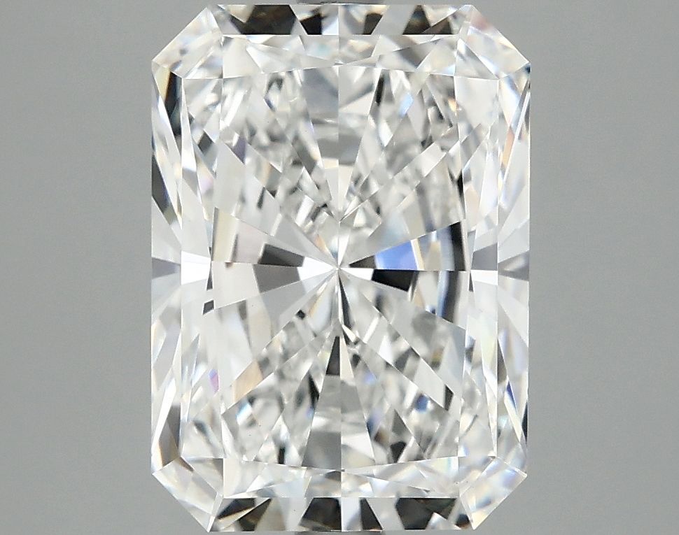 3.88 ct. radiant Lab Grown Diamond front image