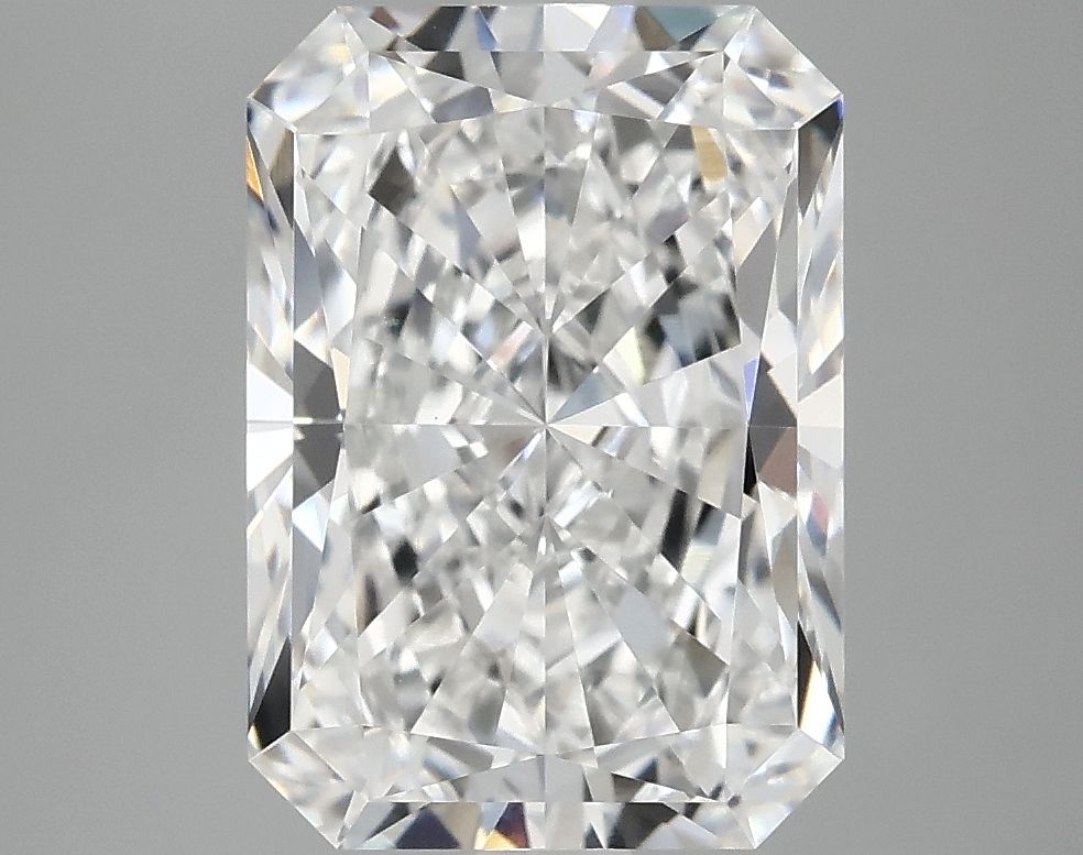 4.06 ct. radiant Lab Grown Diamond front image