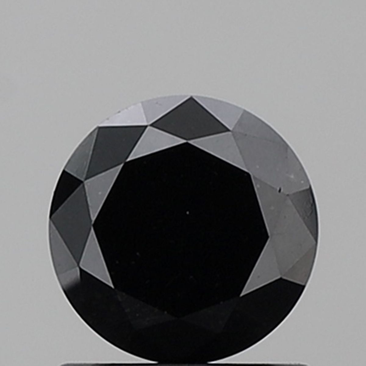 1.18 Carat Round Diamond Black VVS2