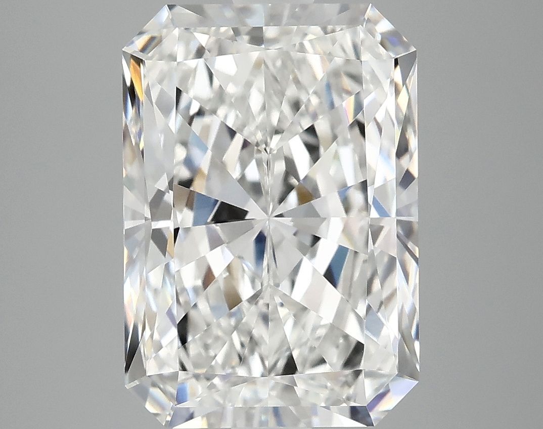 5.07 ct. radiant Lab Grown Diamond front image